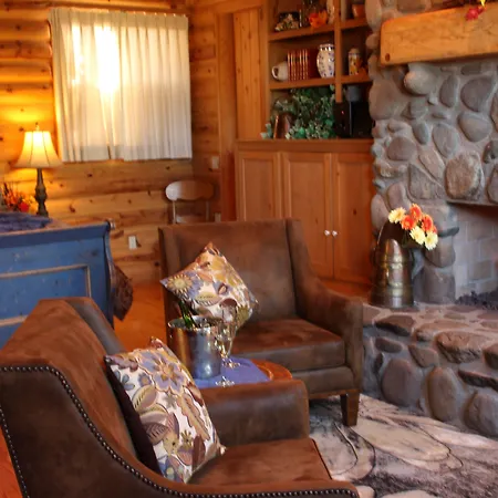 Adobe Village Inn-2